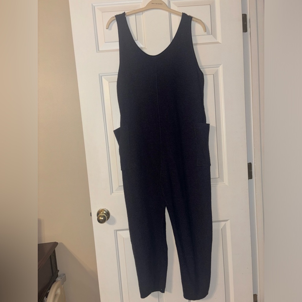 Women's Navy knit  Jumpsuit size Large - Picture 2 of 6